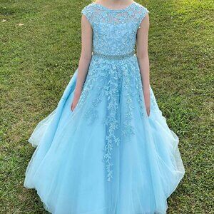 Sherri Hill light blue pageant dress little girl size 10
